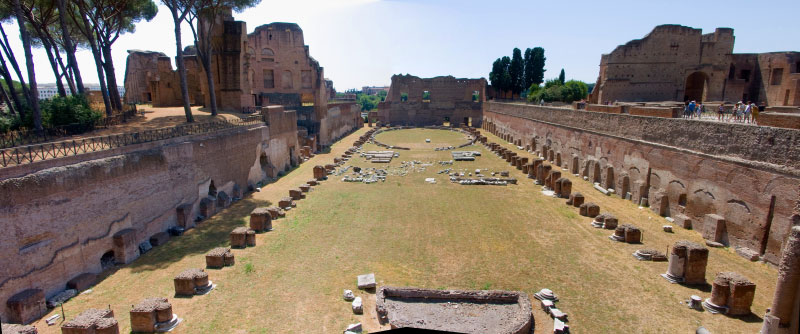 The Domus Augustana stadium in the Palatino open-air museum | Pica A., 2015